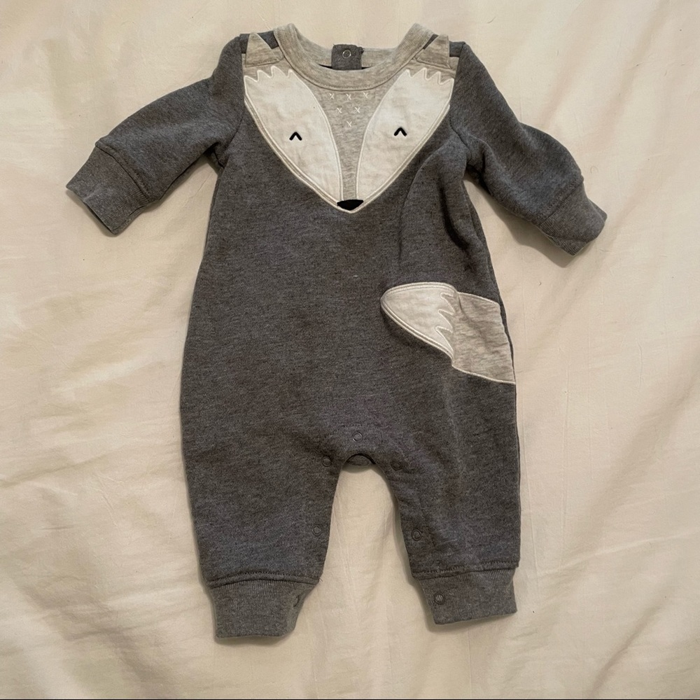 3 M Baby Gap Wolf jumpsuit